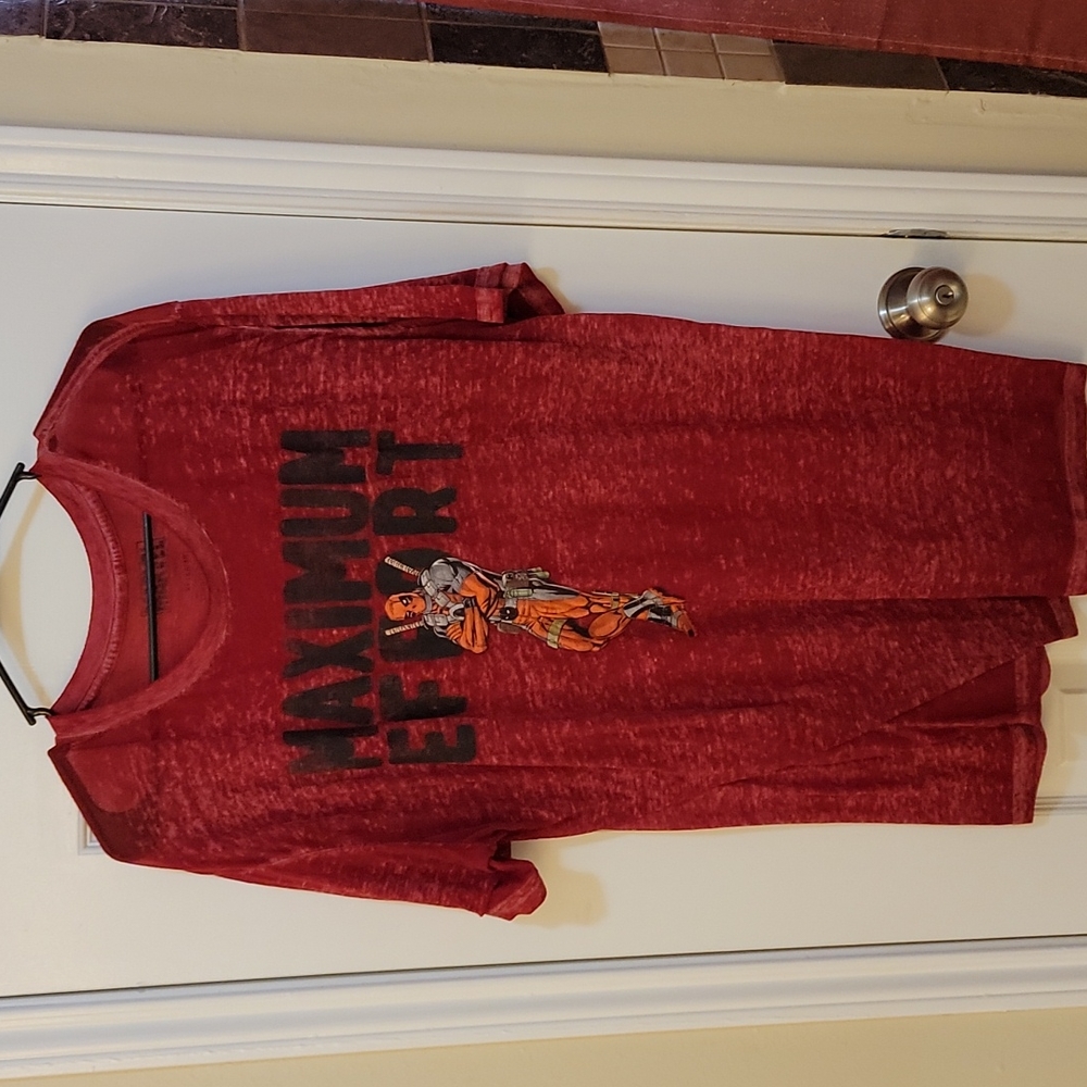 Deadpool graphic t-shirt, XL